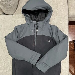 Rip zone  youth snow jacket - ski or snow waterproof